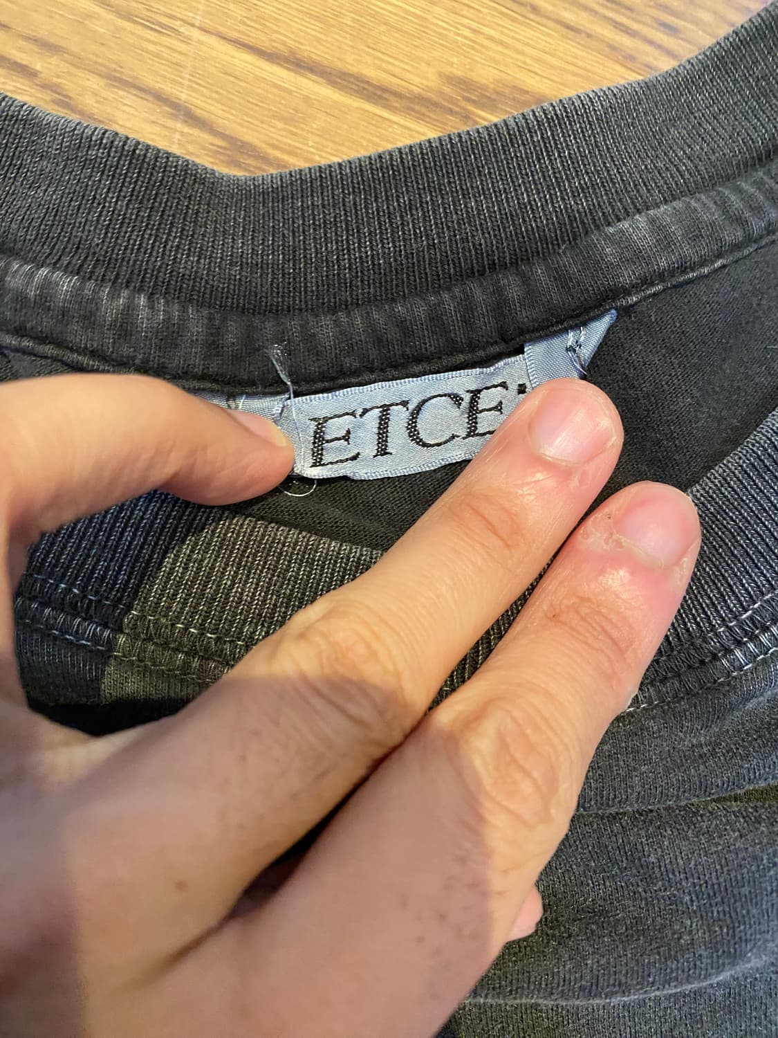 ETCE 투어리스트 반팔 초판 챠콜 xl 상품이미지2