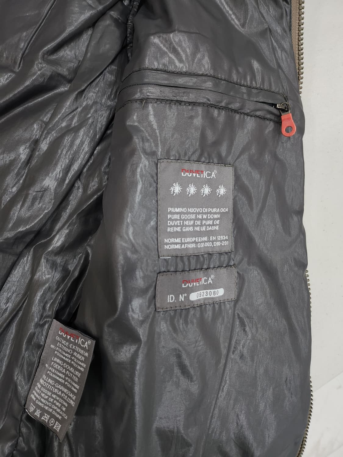 듀베디카 구스 패딩 베스트  상품이미지7