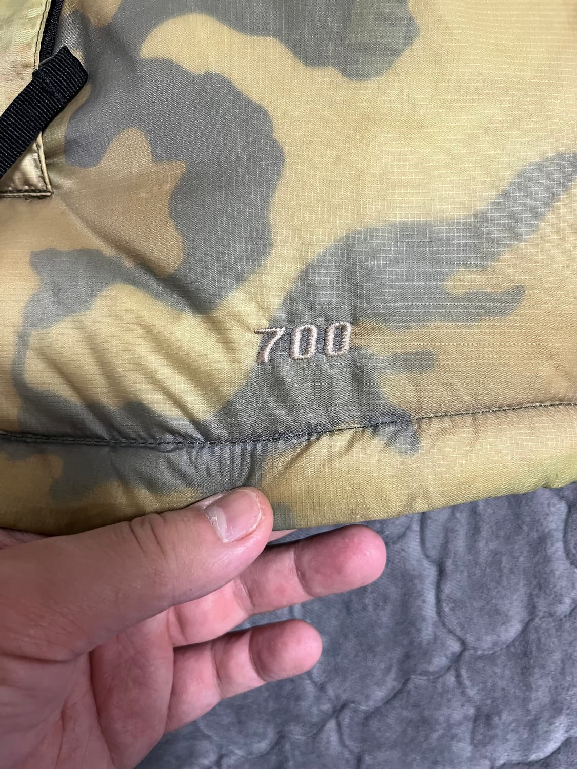 노스페이스 700 중앙로고 카모 패딩 조끼 베스트 XL 상품이미지3