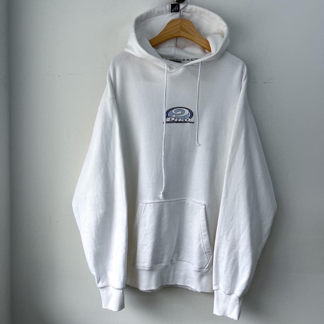 피코 빅 웨이브 로고 화이트 스웻 후드티 상품이미지3