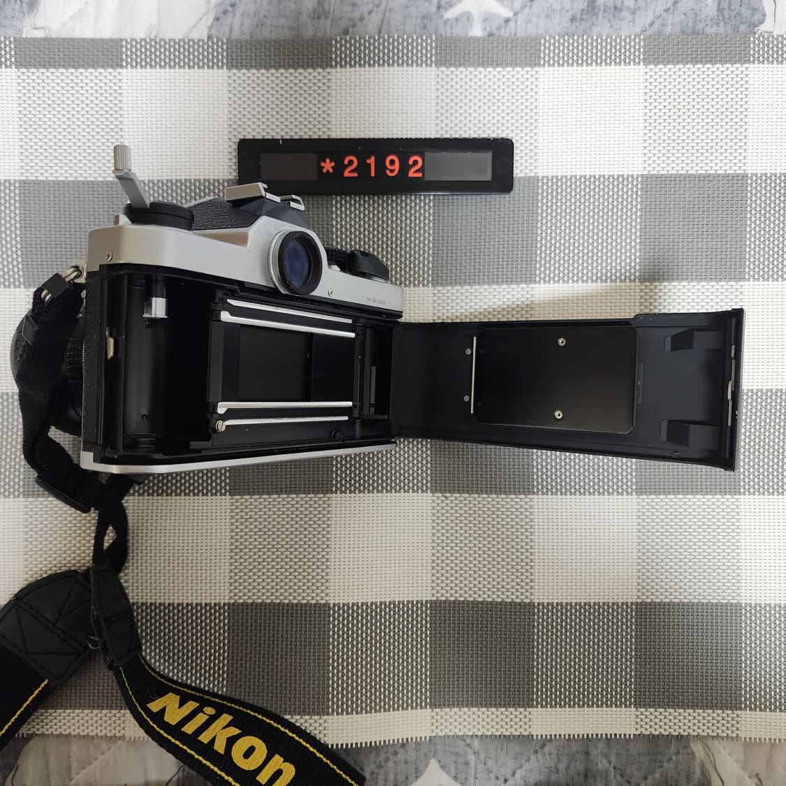 니콘 FM 35-70미리 줌렌즈 필름카메라 블랙바디 상품이미지6