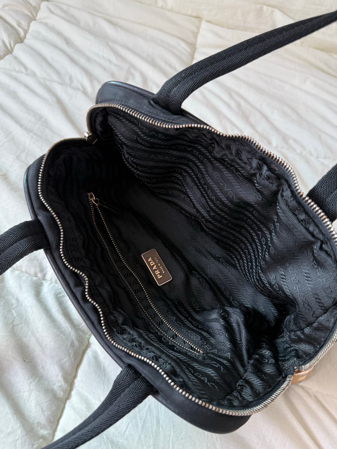 정품 프라다 블랙 나일론 토트백 상품이미지8