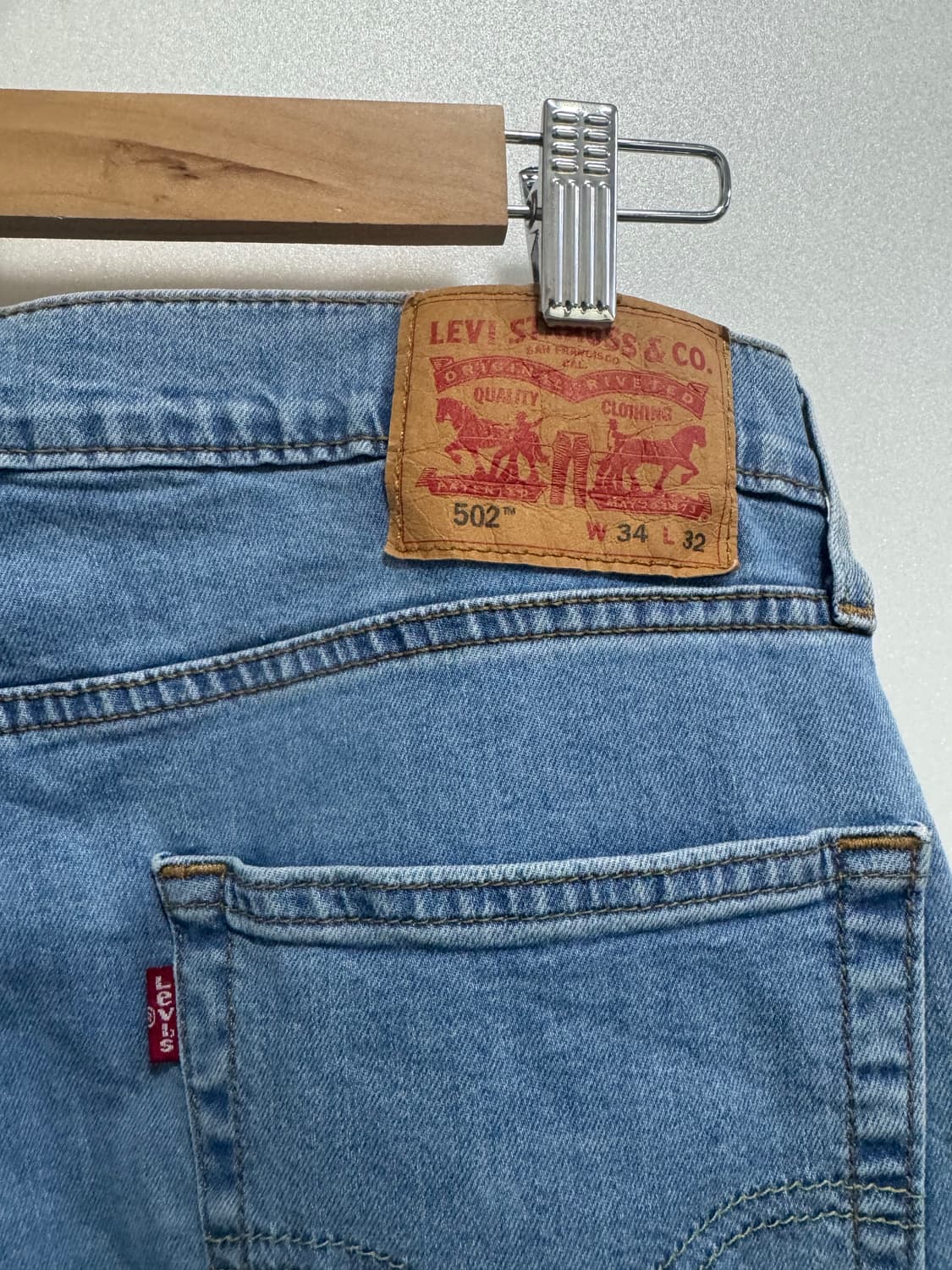 리바이스 502 청바지 W34 L32 라이트 블루 상품이미지3