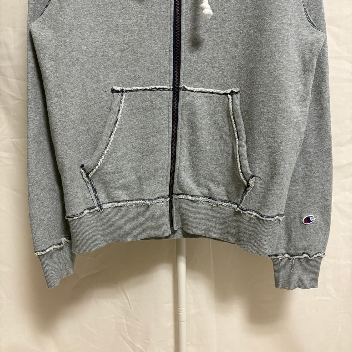 챔피온 빈티지프린트 미니애폴리스 컷오프 후드집업 / 그레이, L 상품이미지3