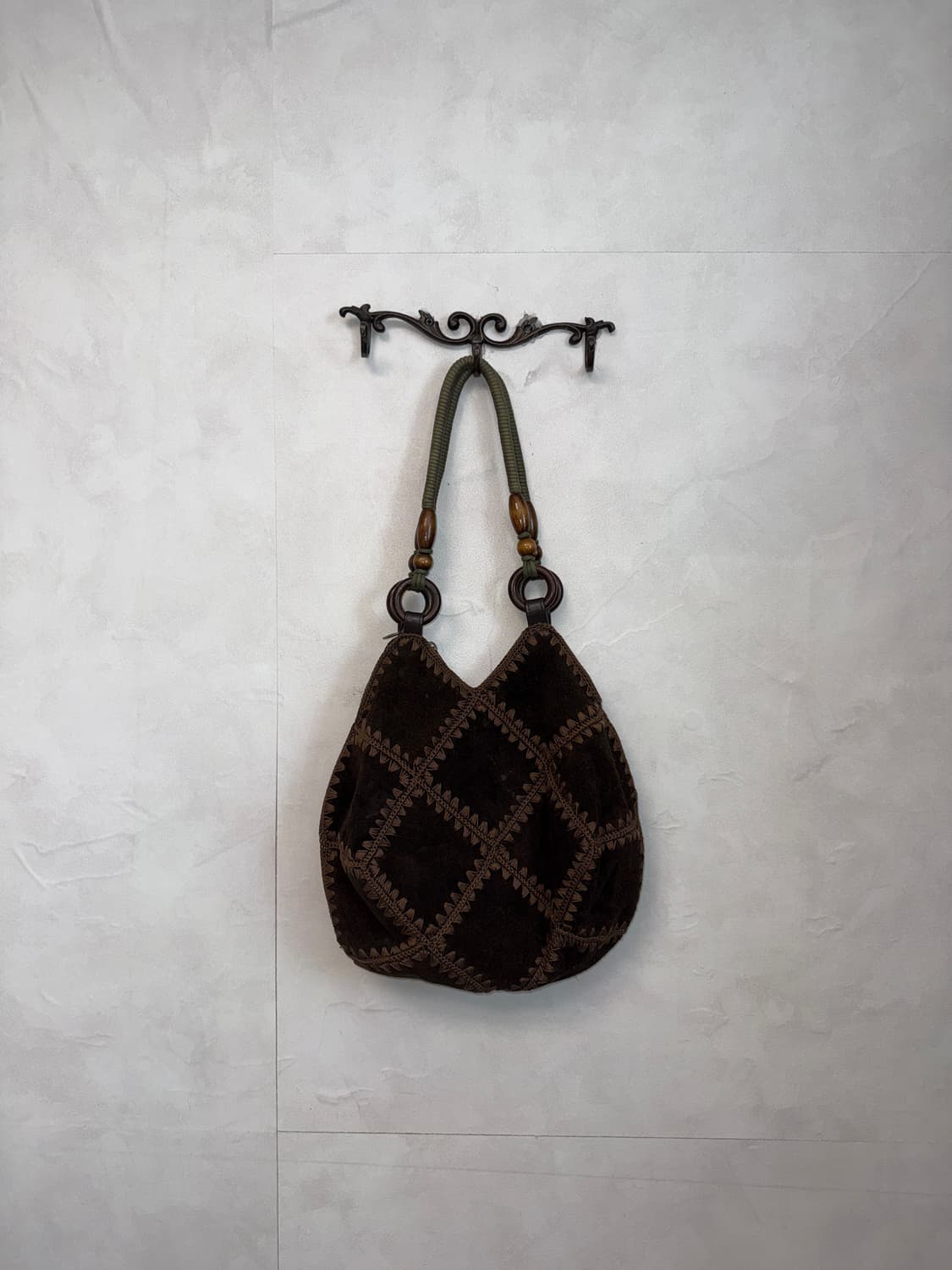 Dark brown bohemian suede stitch 숄더백 상품이미지4