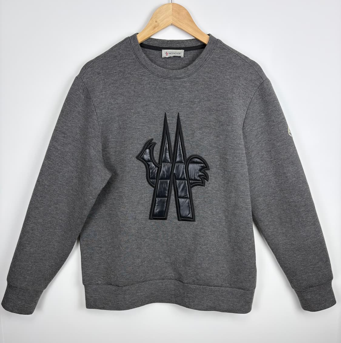 몽클레어 빅로고 그레노블 패디드 남성 맨투맨 상품이미지1