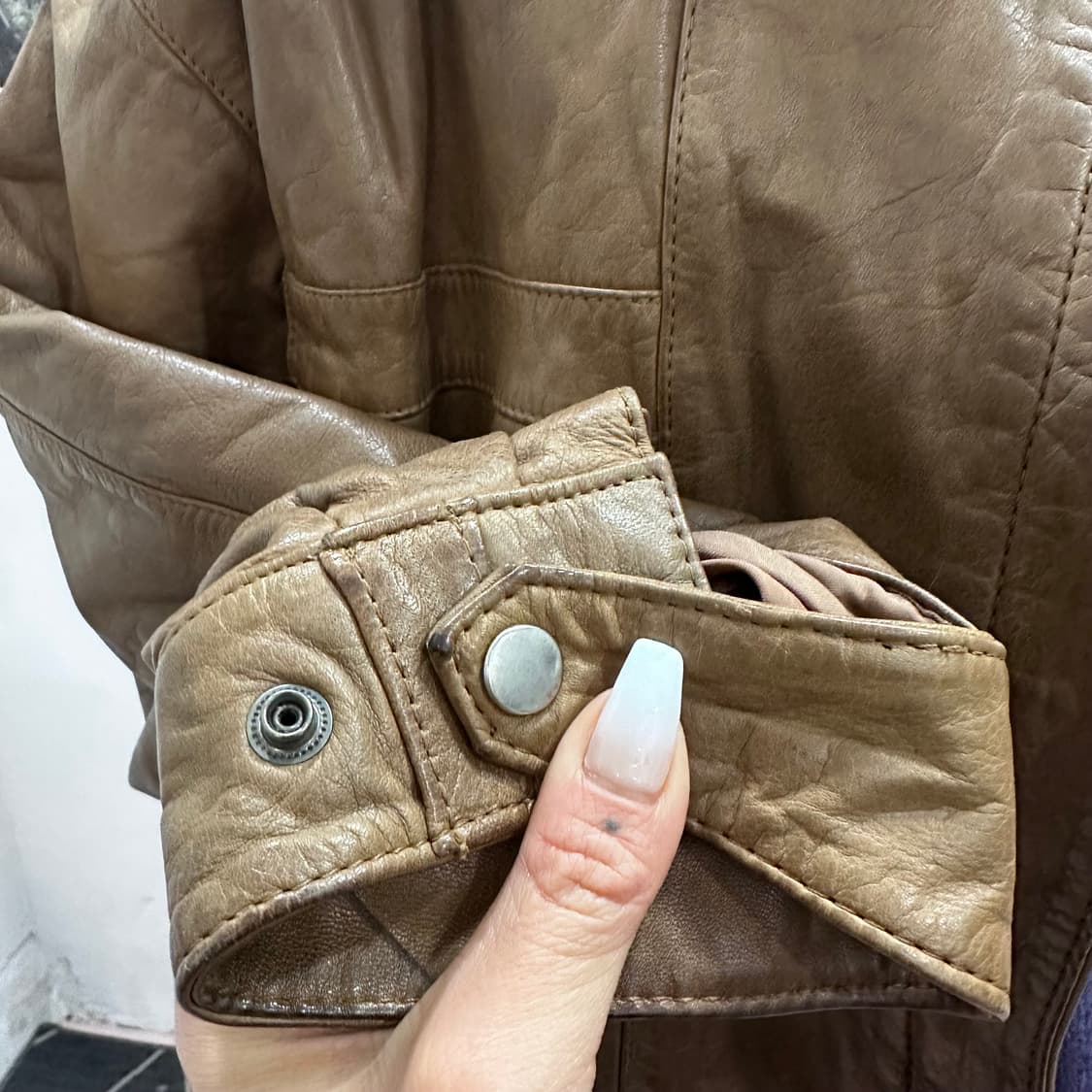 브라운 벨티드 램스킨 가죽 봄버 자켓M-L 상품이미지5