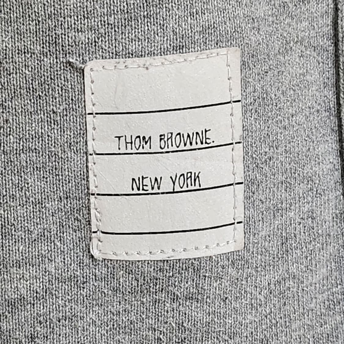 [40] 톰브라운 사선완장 스티치 여성 맨투맨 FJT002A 상품이미지3