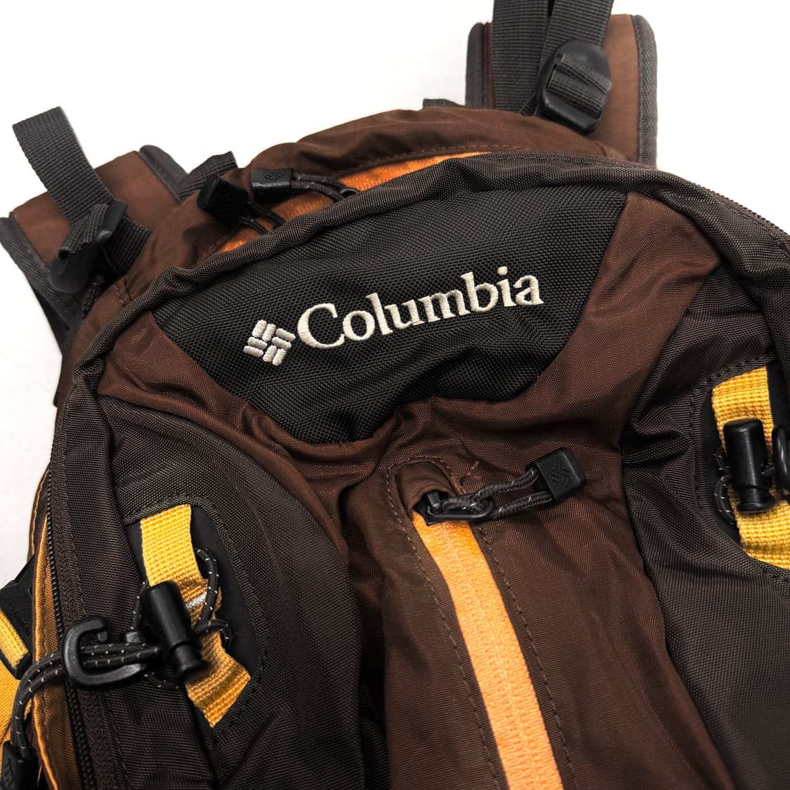 컬럼비아 브라운 고프코어 테크니컬 백팩 상품이미지4