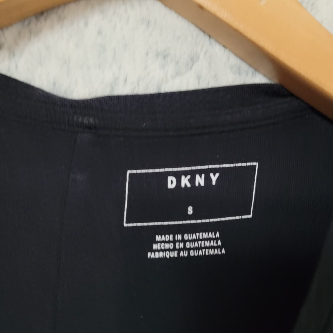 G668 [S] DKNY 여성 긴팔 티셔츠

 상품이미지3
