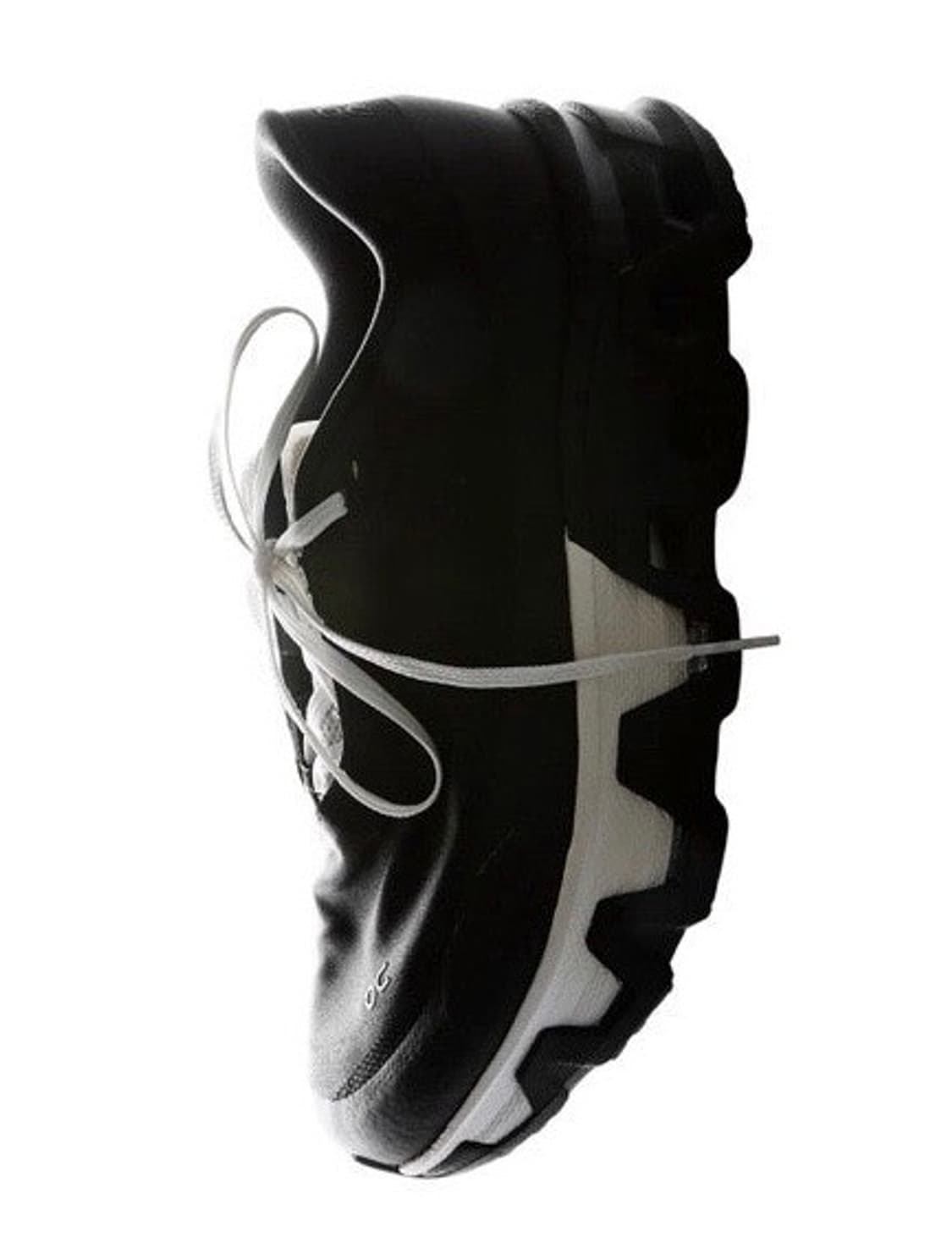 온러닝 파프 클라우드몬스터 하이퍼 블랙 판매합니다 상품이미지1