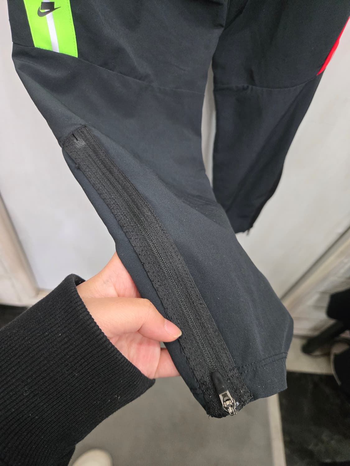 (호칭85,L사이즈) NIKE 나이키 와일드 런 페톰 팬츠 바지~ 상품이미지5