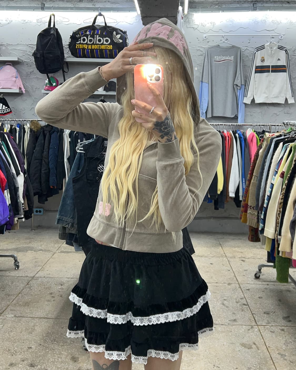 착샷O 빈티지 말차핑크 벨벳 후드집업 상품이미지4