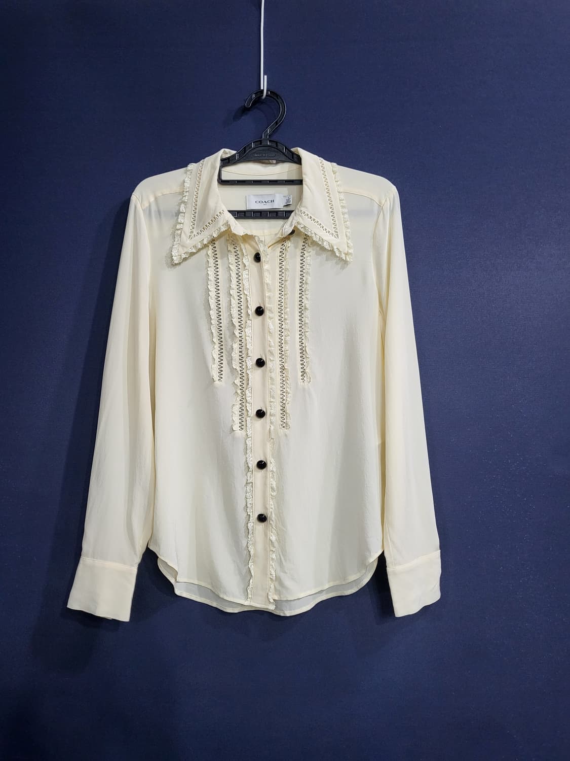 코치 실크100 레이스 블라우스 상품이미지1