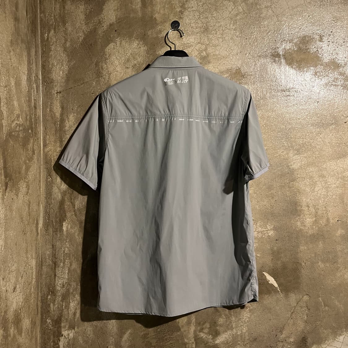 디스커버리 나일론 반팔 셔츠 상품이미지4