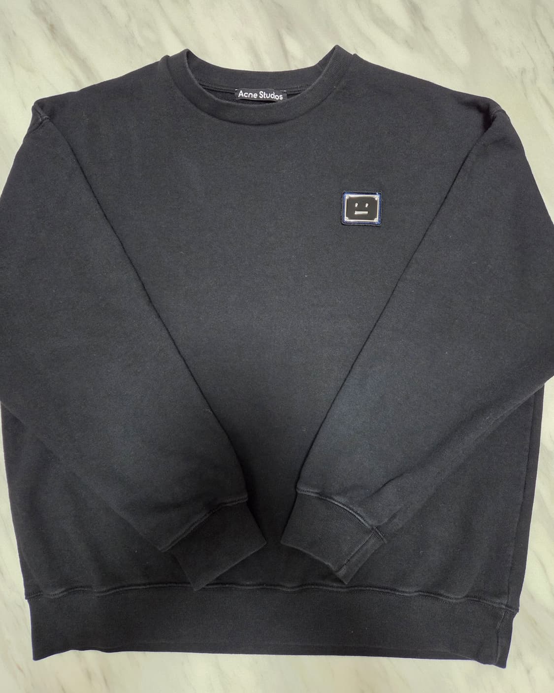 아크네스튜디오 메탈 페이스 오버사이즈 스웻셔츠 상품이미지1