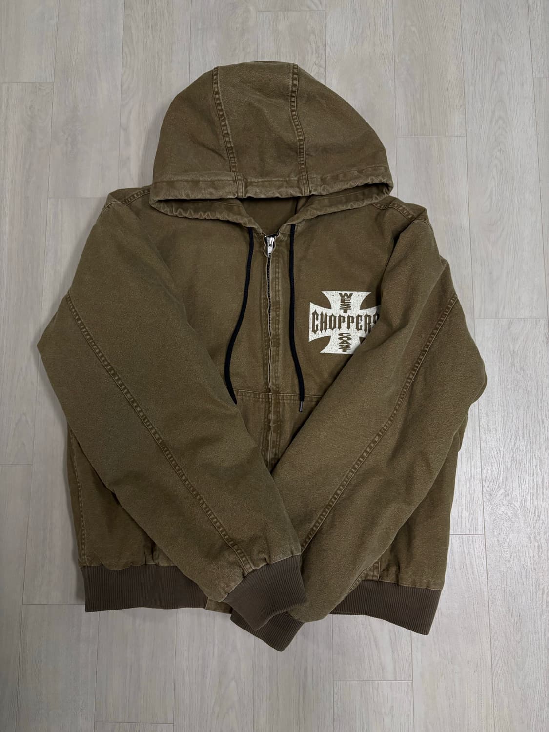 웨스트 퀄티드 후드 점퍼 상품이미지1