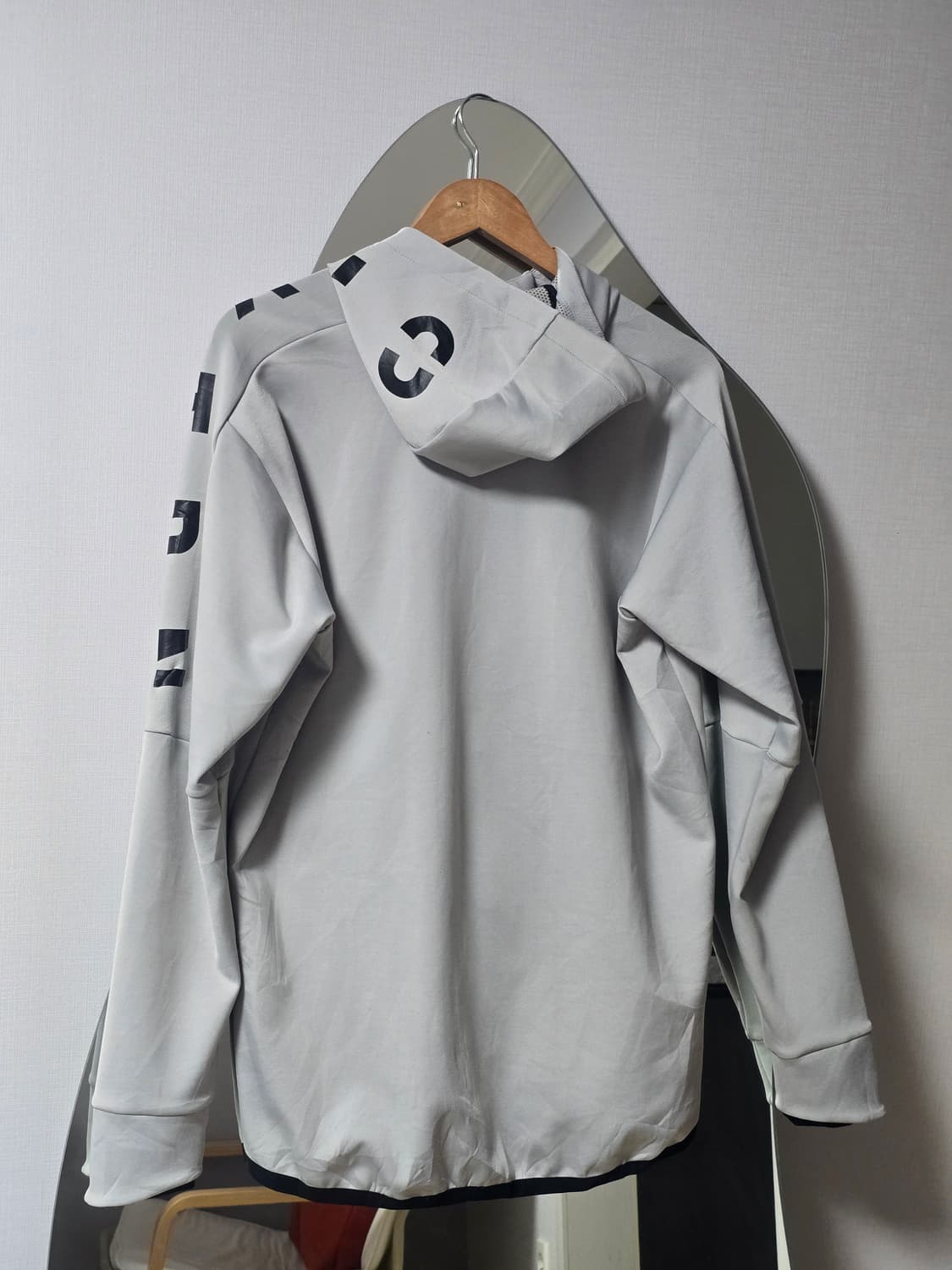 오클리 재팬 후드집업 자켓 100사이즈 상품이미지3