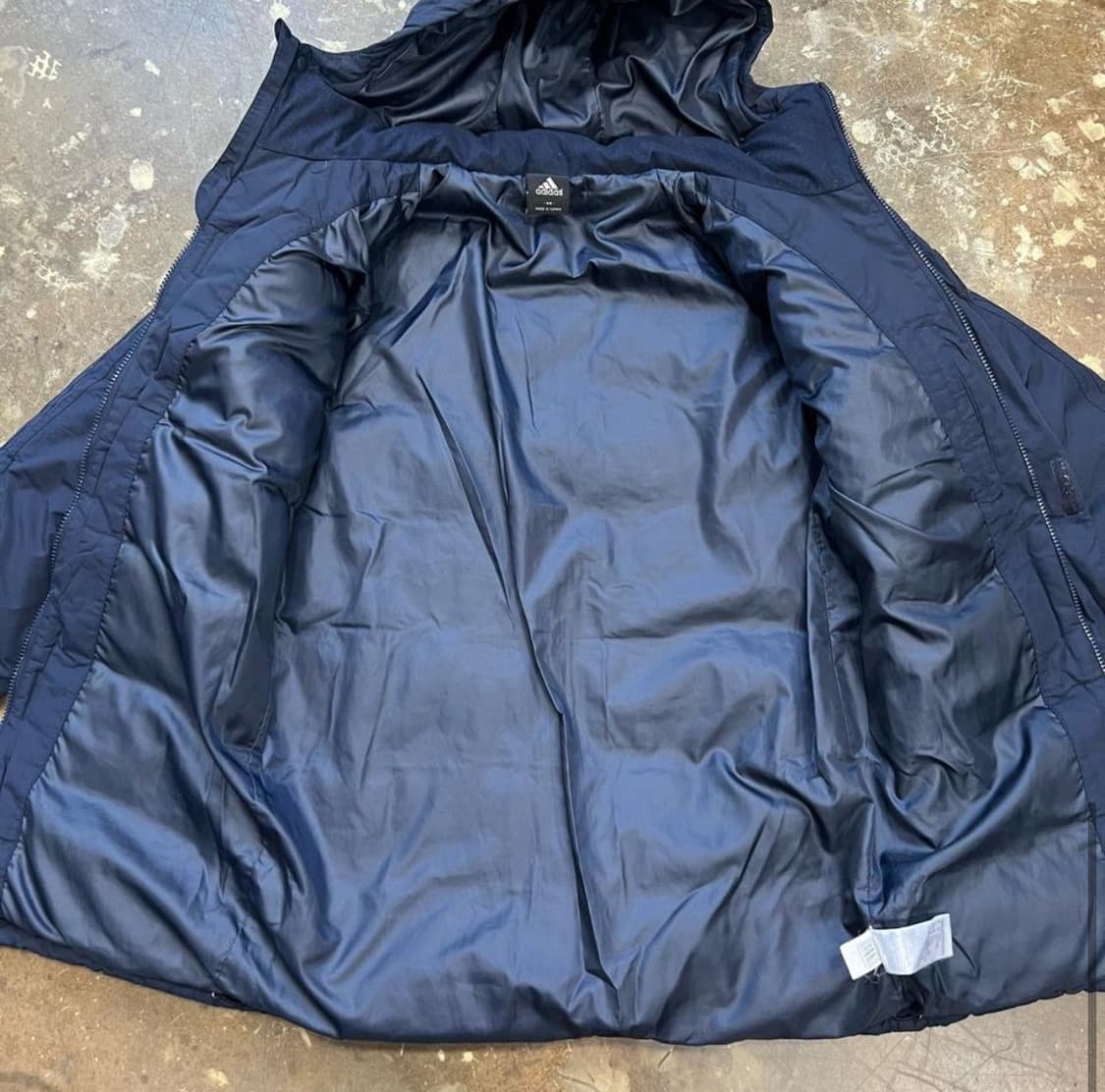 95) 아디다스 레알마드리드 벤치파카 덕다운 패딩 점퍼 상품이미지4