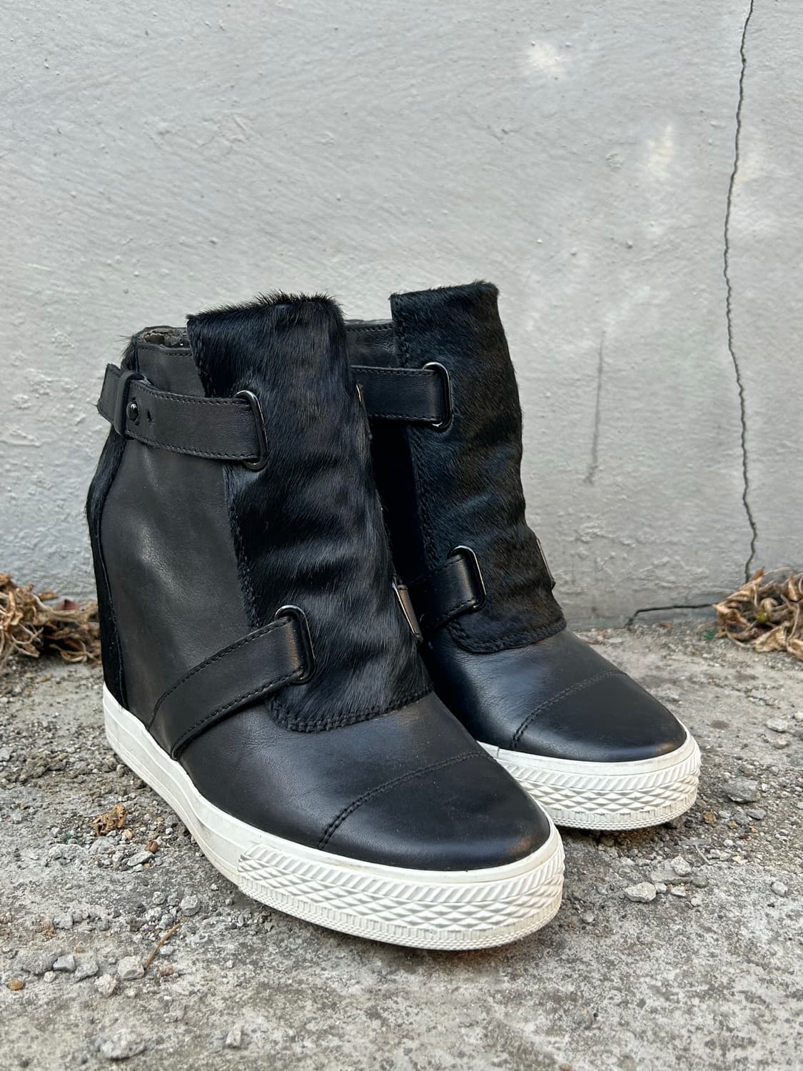 Dkny 송치 버클 웨지힐 상품이미지2