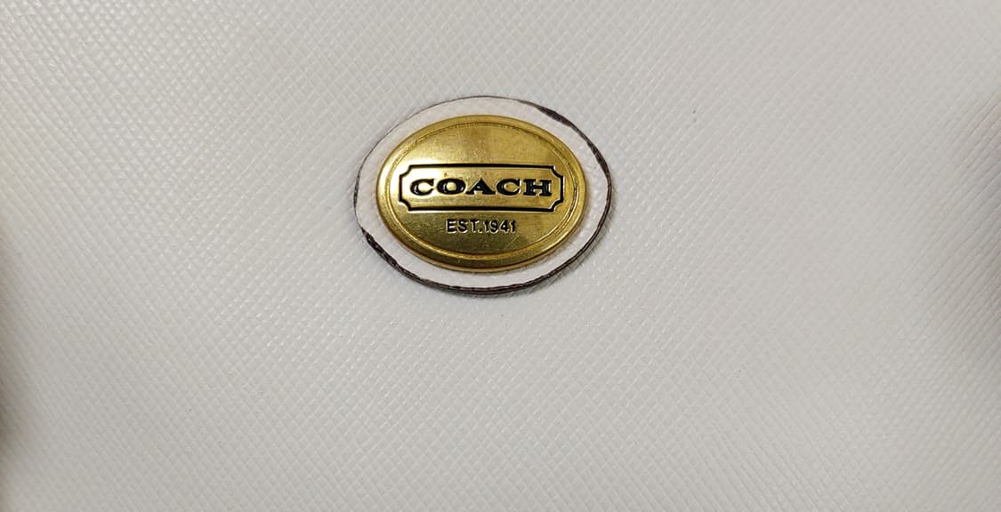 코치 페이튼 레더 코레 돔 사첼백

 상품이미지6