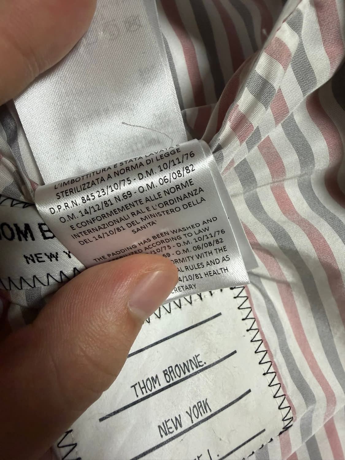 톰브라운 경량패딩 1사이즈 상품이미지9