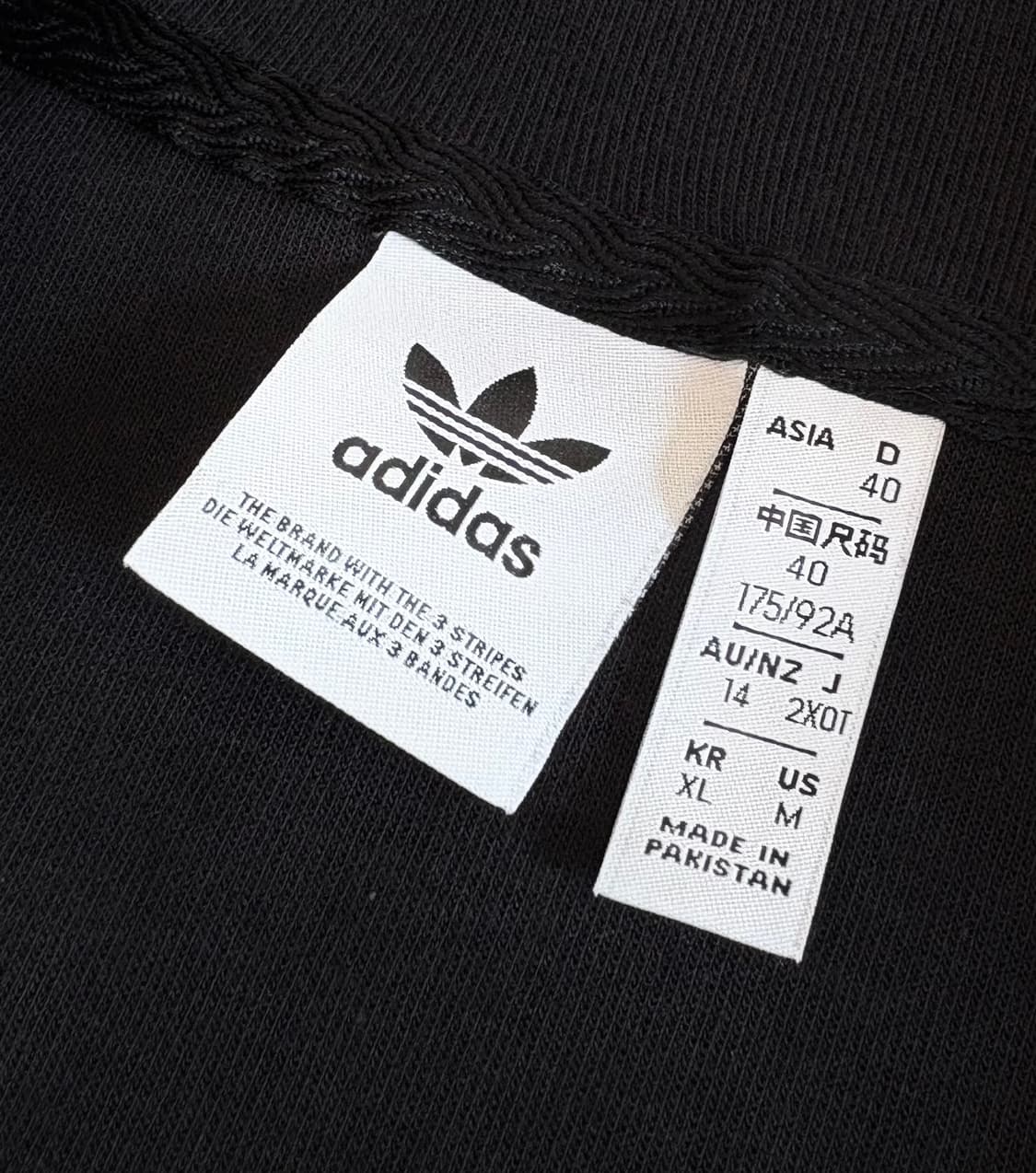 adidas 아디다스 불꽃 오버핏 하프 집업 상품이미지3