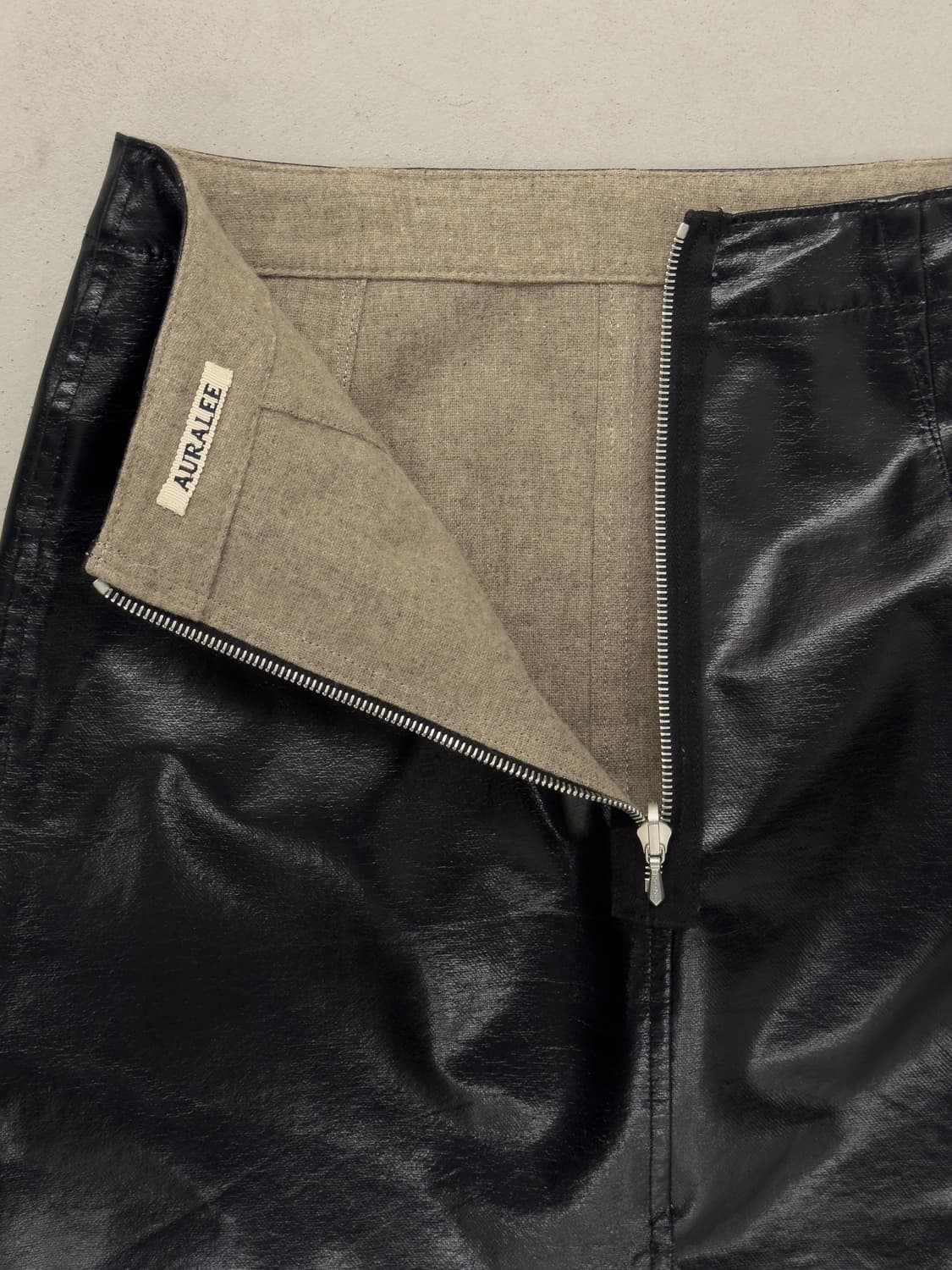 오라리 코팅 스커트 상품이미지5