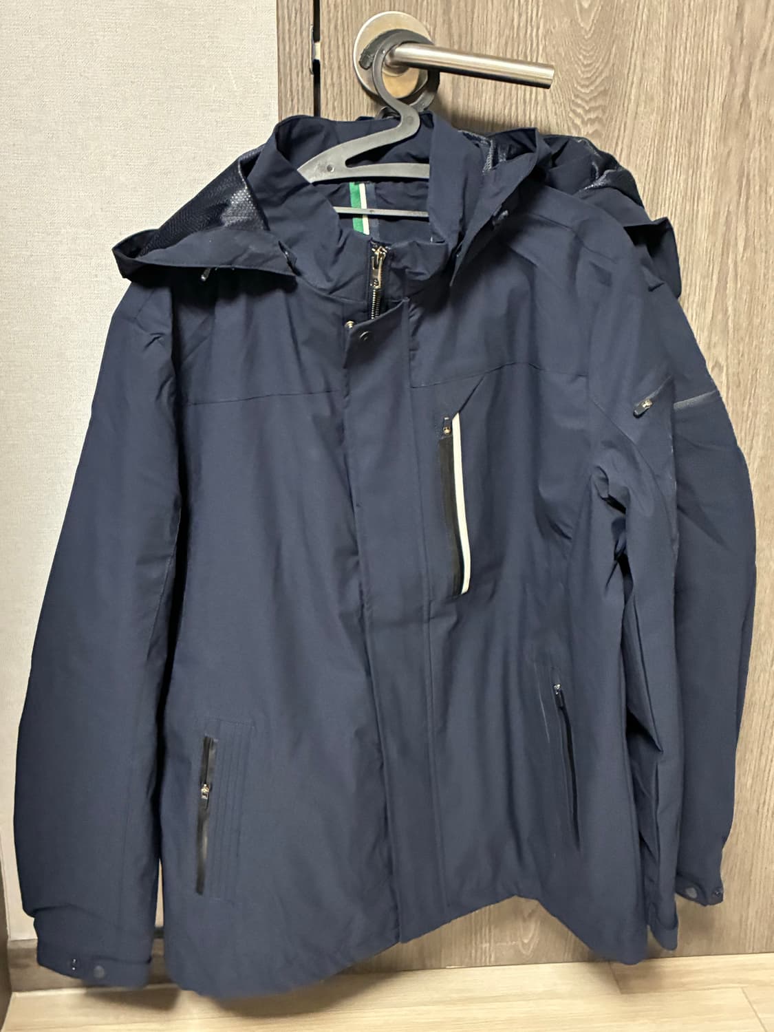 등산복 바람막이 팔아요 상품이미지1