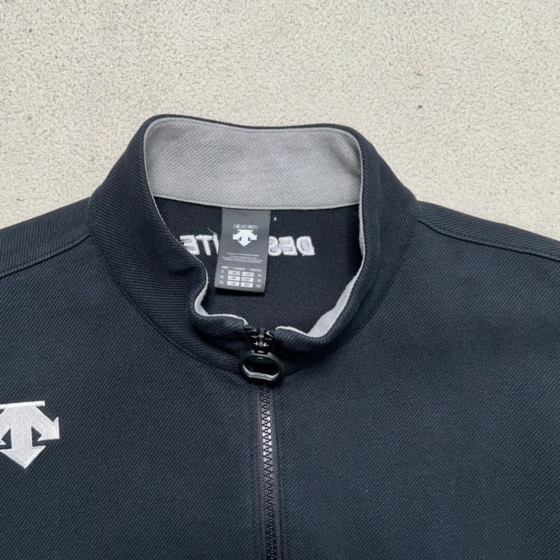 데상트 아카이브 칼라블록 반집업 맨투맨 105 상품이미지4