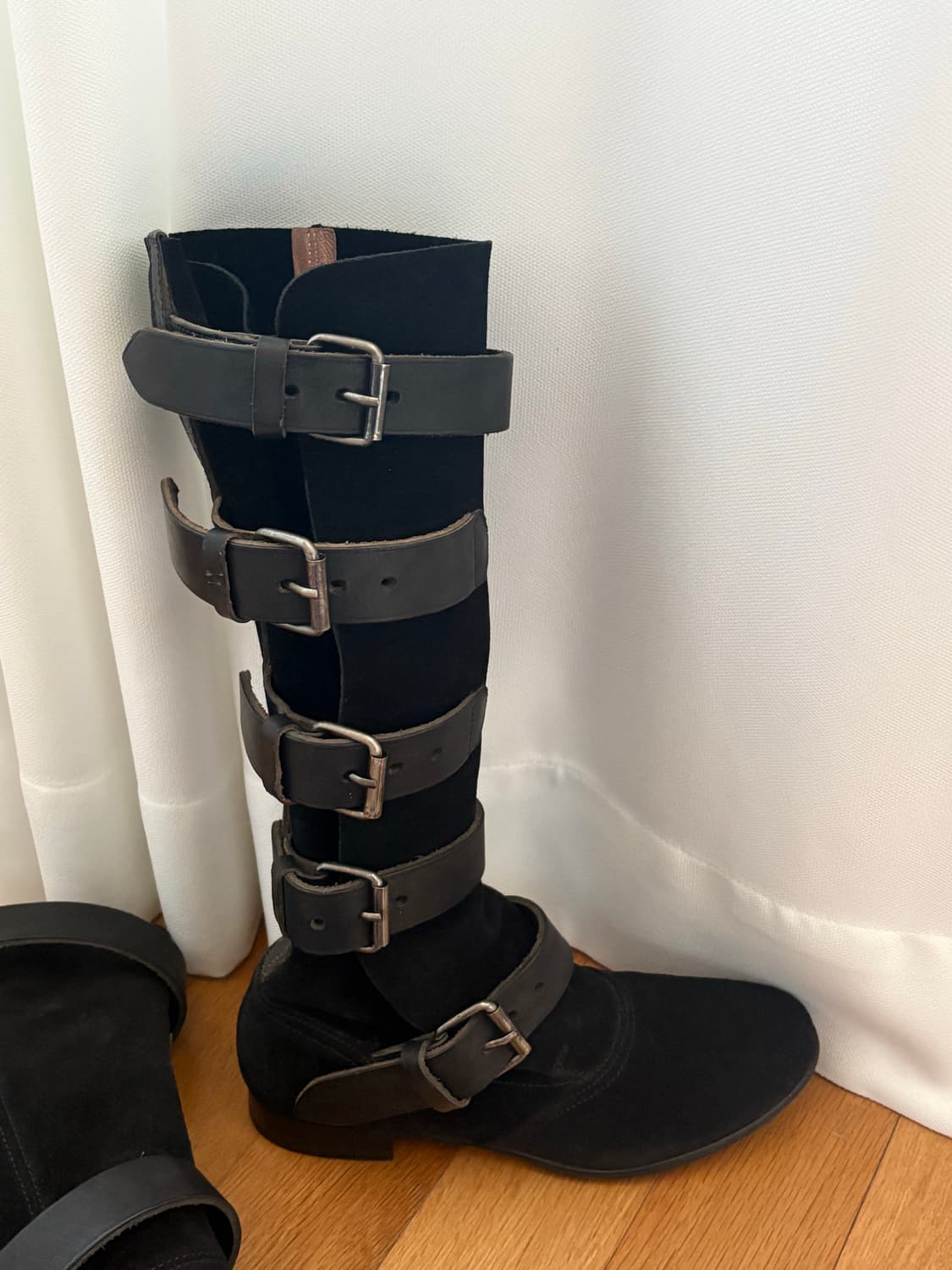 비비안웨스트우드 파일럿 부츠 블랙 스웨이드 상품이미지2