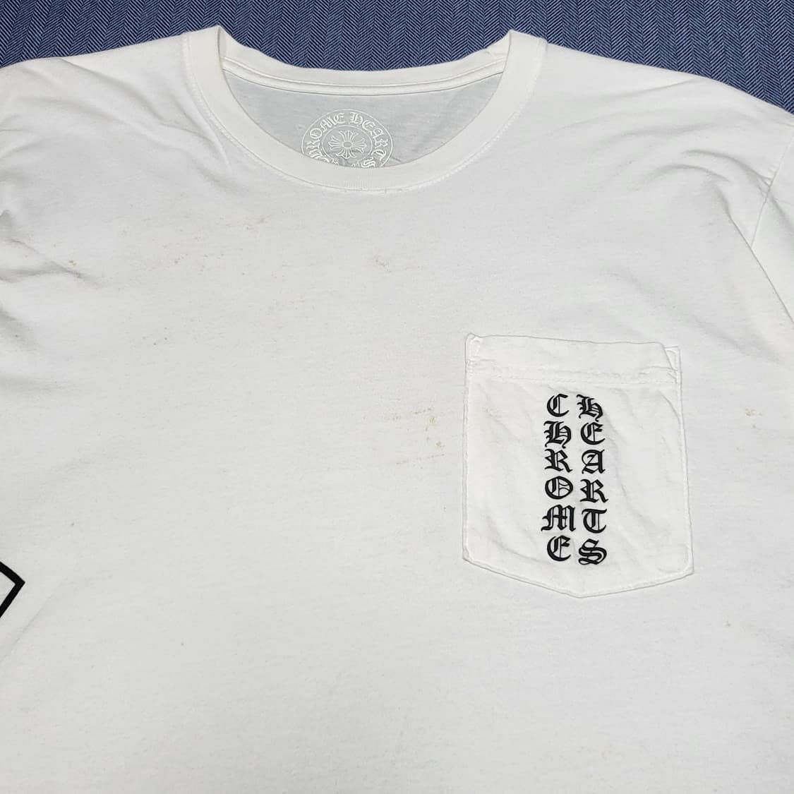 크롬하츠 스크롤 로고 티셔츠 화이트 (L) 상품이미지8