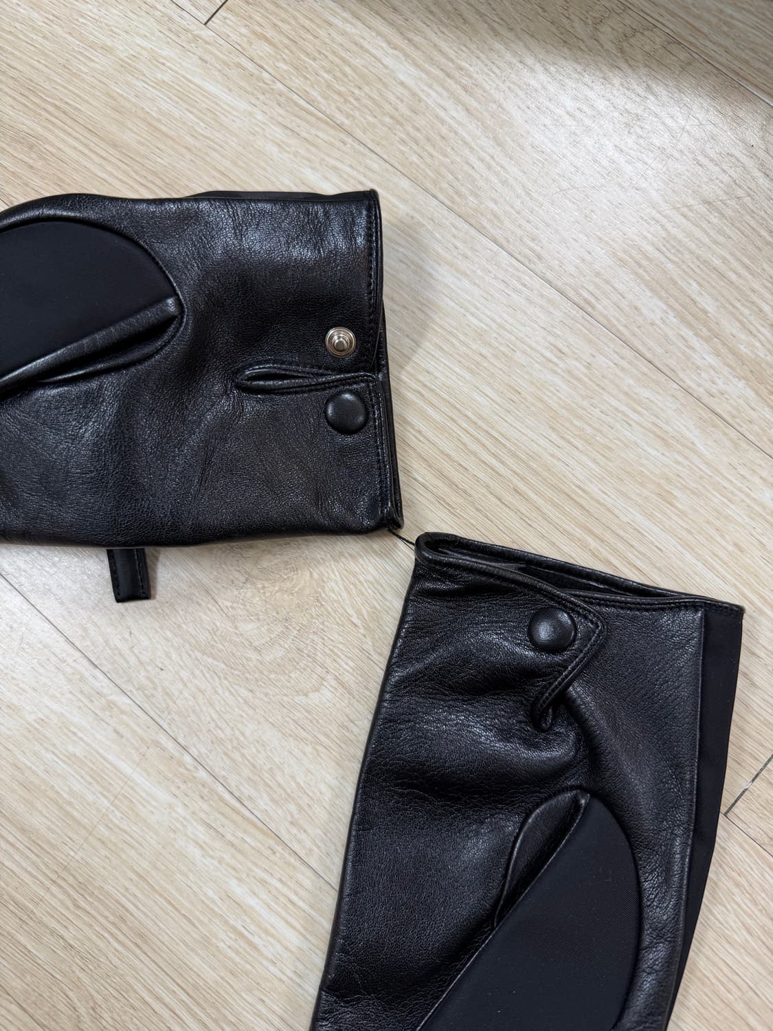 프라다 남성 장갑 (정품 새상품, 풀박스,보증서) 상품이미지4