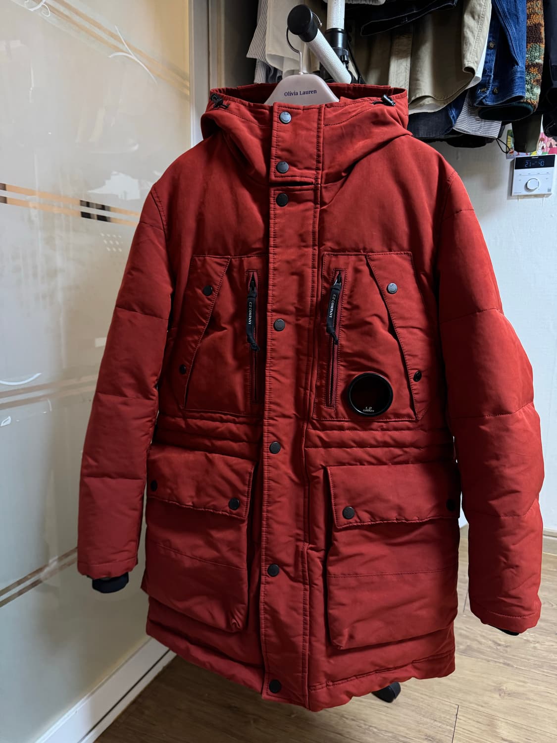 (105) CP컴퍼니 고글렌즈 덕다운 패딩 상품이미지2