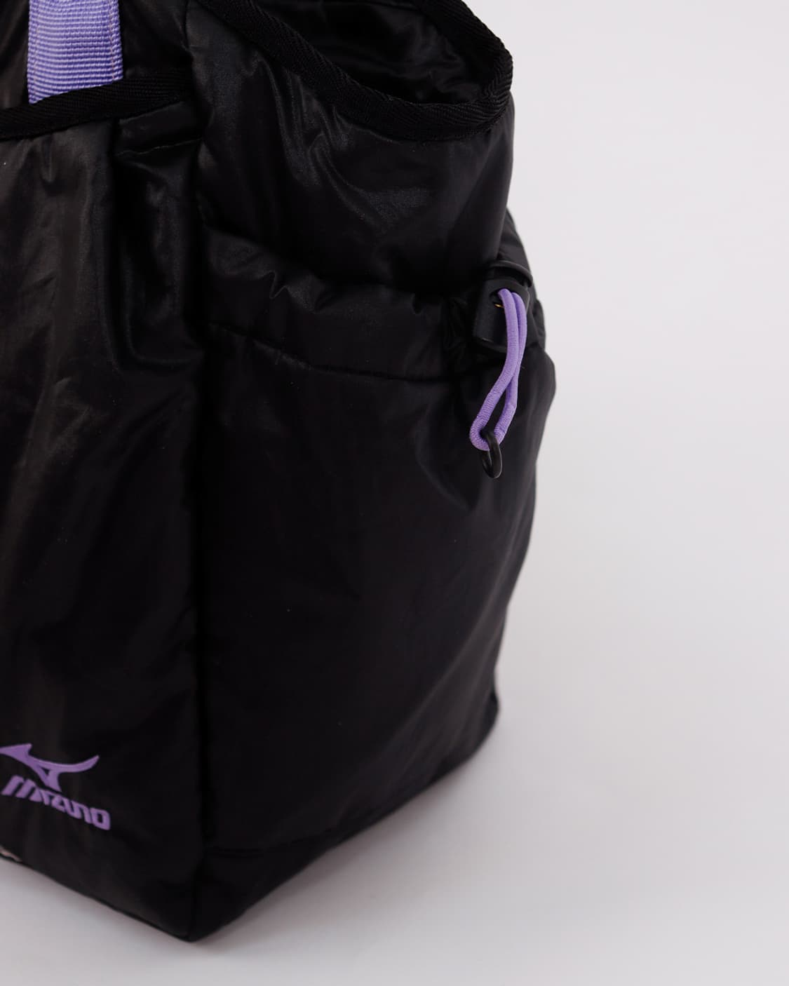 [MIZUNO] 블랙 패디드 나일론 토트백 상품이미지5