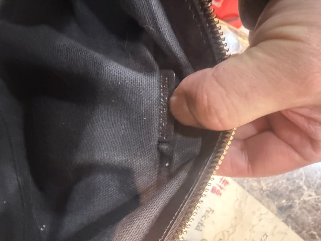 정품 버버리 노바체크 크로스백 팝니다 상품이미지9