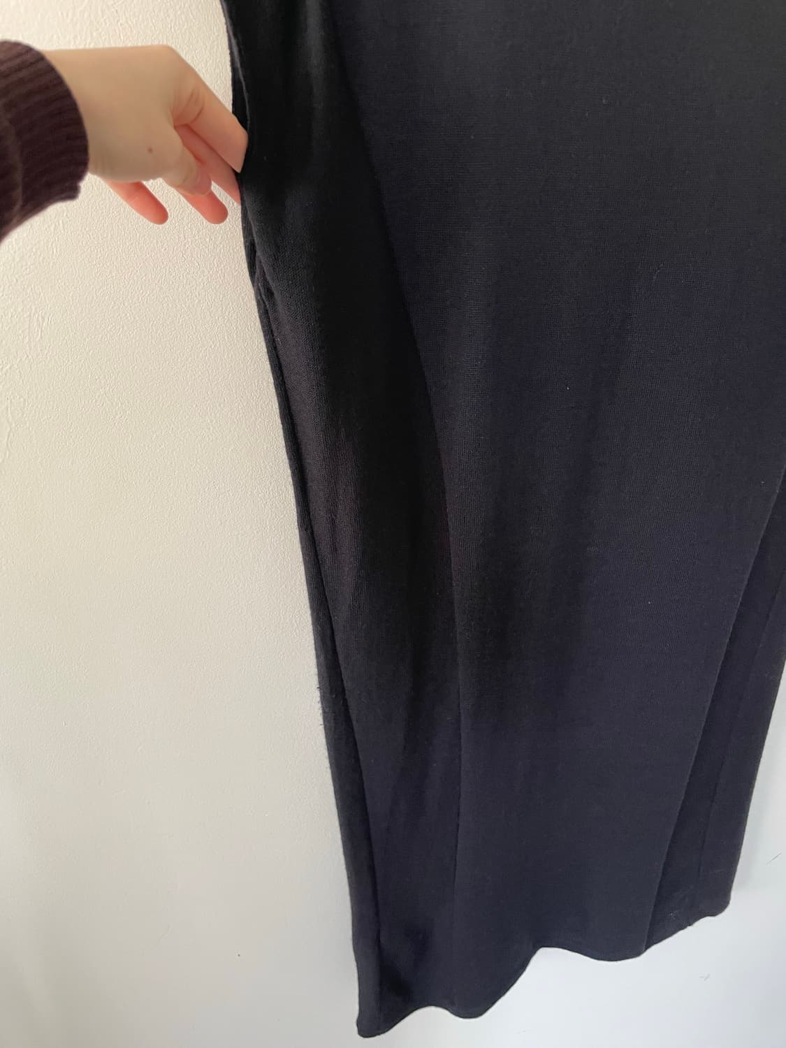 maje uneven shoulder knit dress 상품이미지9