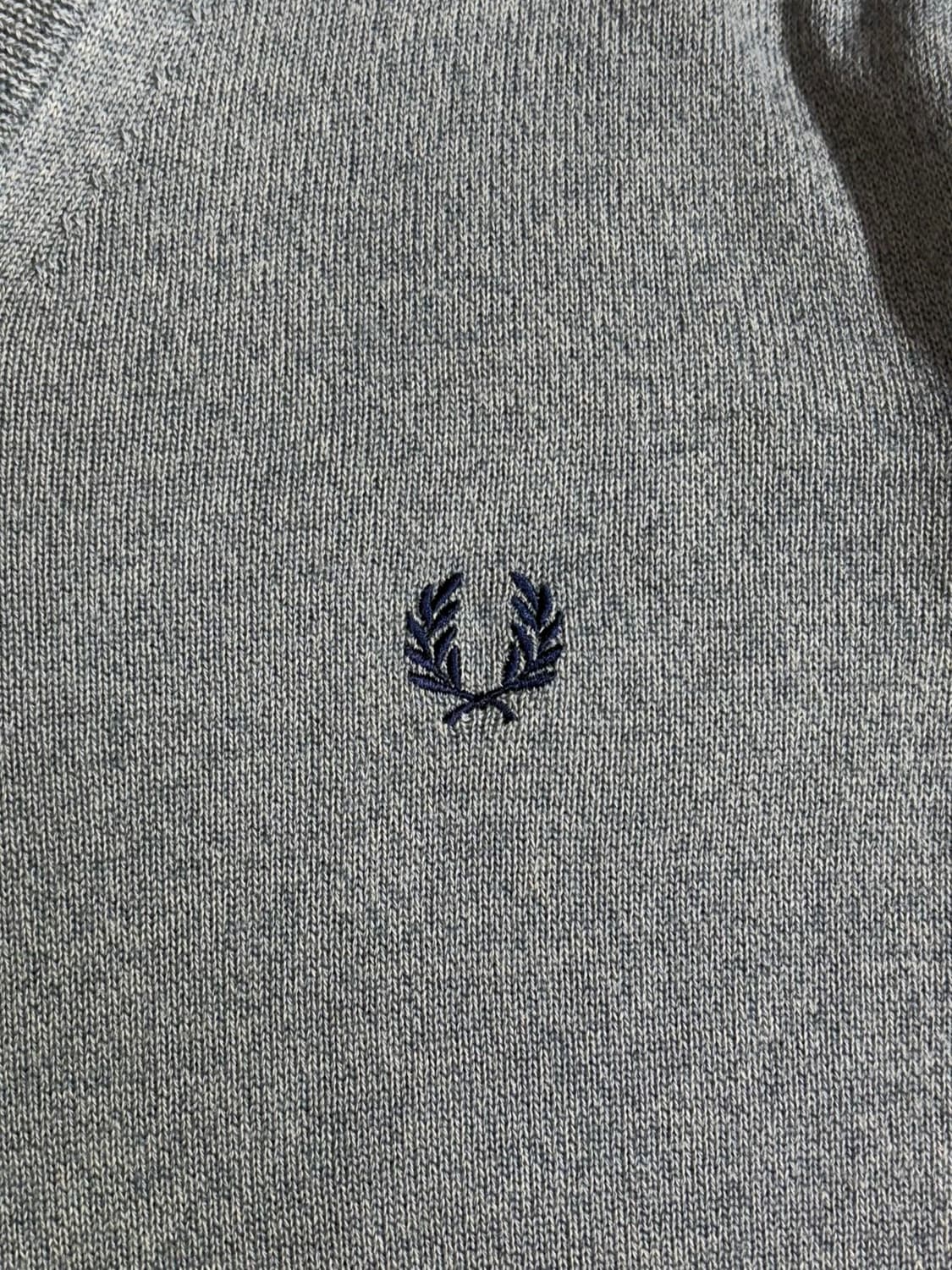 프레드페리 그레이 브이넥 니트 상품이미지5