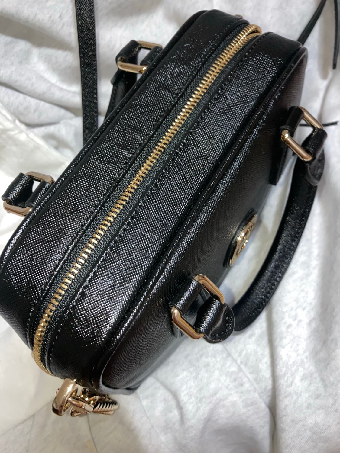 메트로시티 블랙 크로스백 겸 토트백 카메라백(쇼핑백 제외 풀박스) 상품이미지6