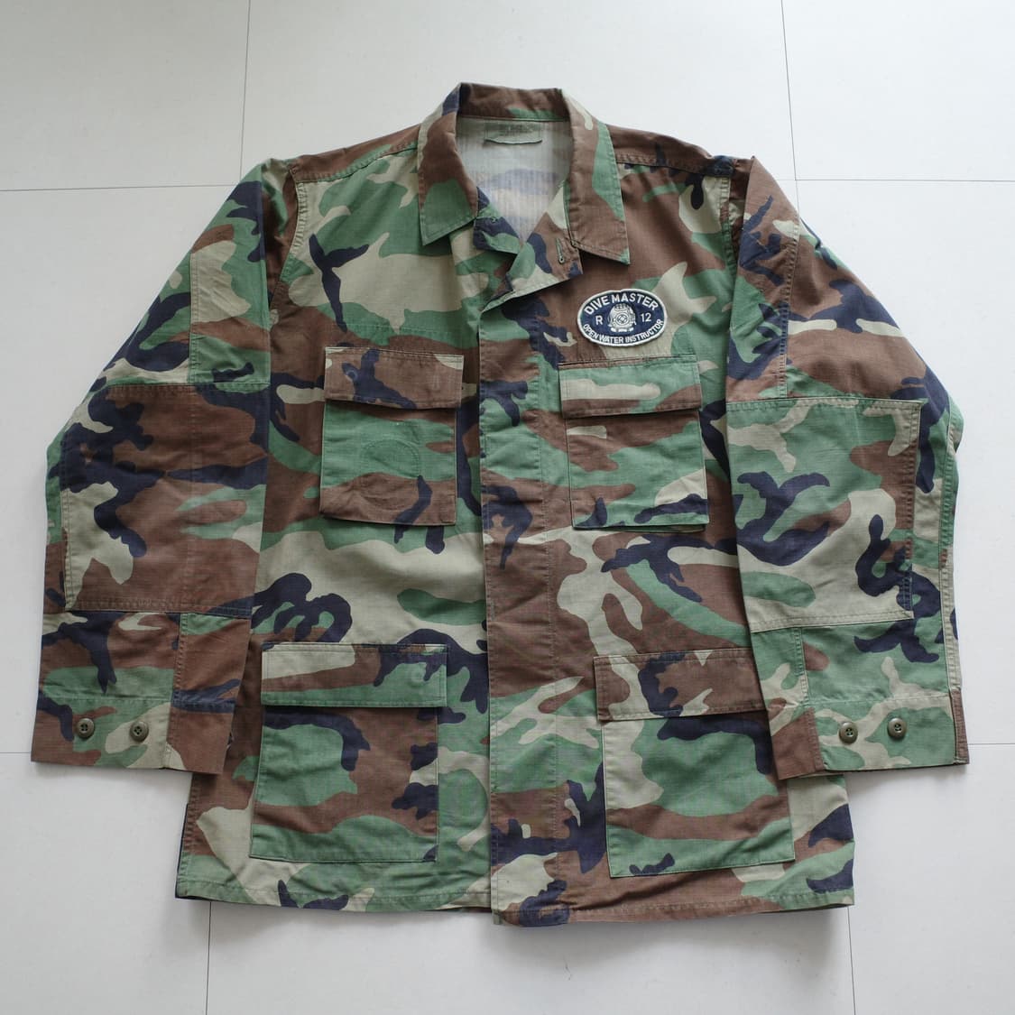 00s 미군 BDU 우드랜드 자켓 (L-L) 다이브마스터 패치 상품이미지1