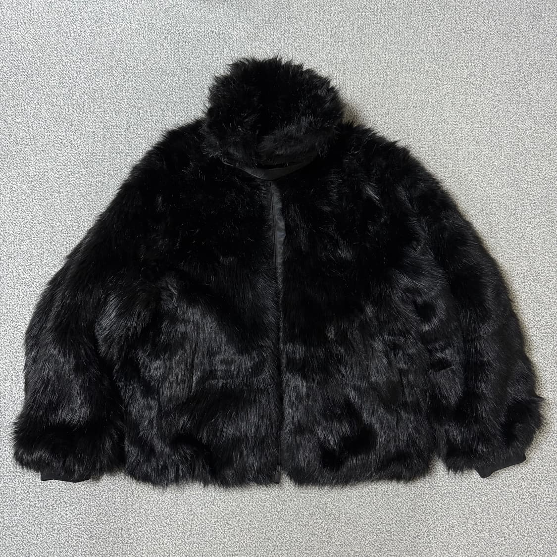 [크림가 118만원] 나이키 x 엠부쉬 리버시블 퍼자켓 L 상품이미지4