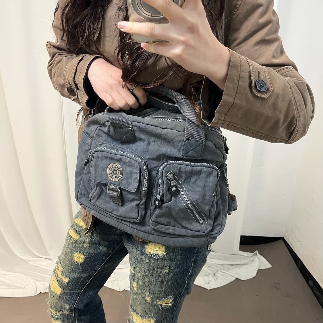 Kipling Gray Crossbody Bag 상품이미지2