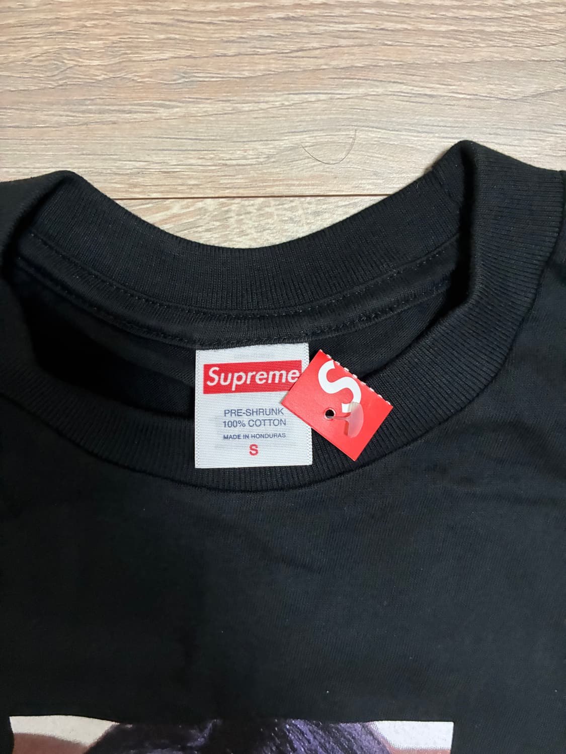 슈프림 아레사 티셔츠 S 상품이미지2
