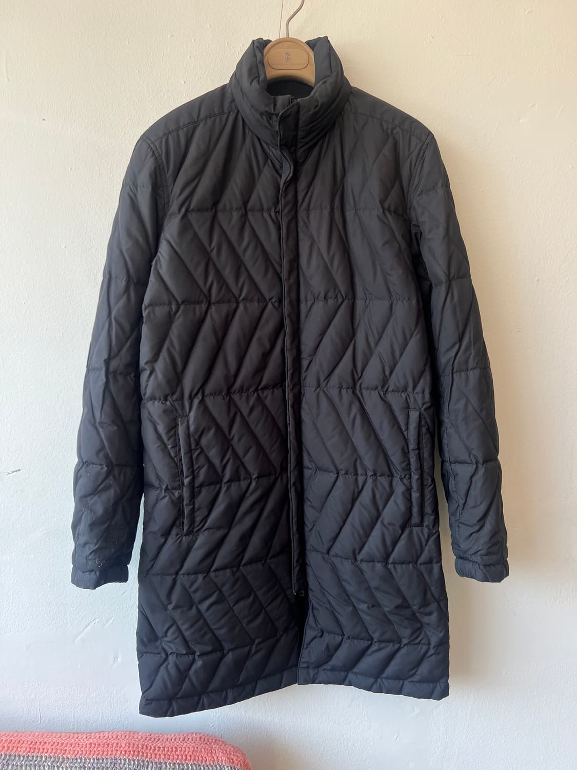 띠어리 남성 블랙 미니멀패딩 리버서블점퍼 상품이미지4