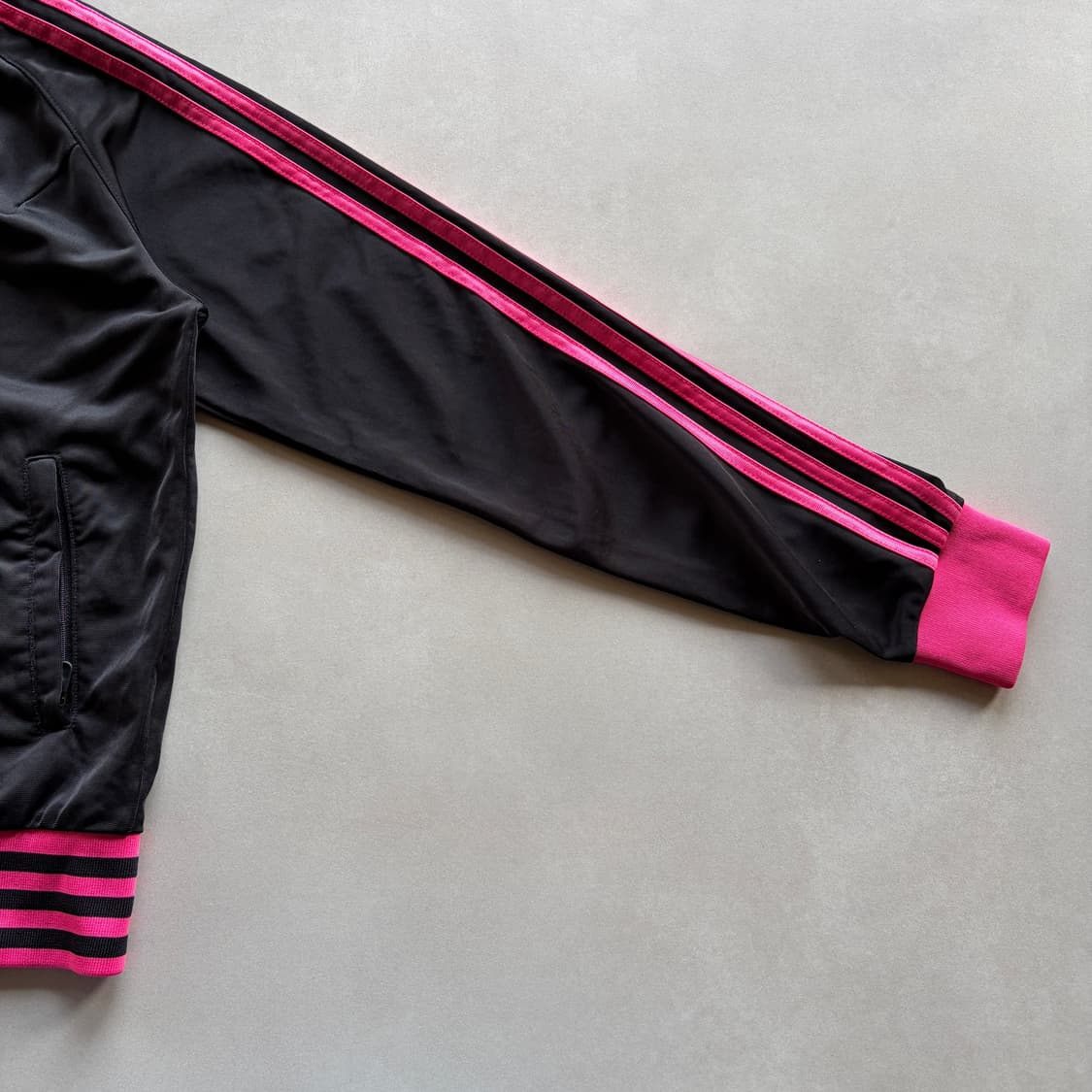 [S]아디다스 블랙 핑크 트랙탑 져지 상품이미지5