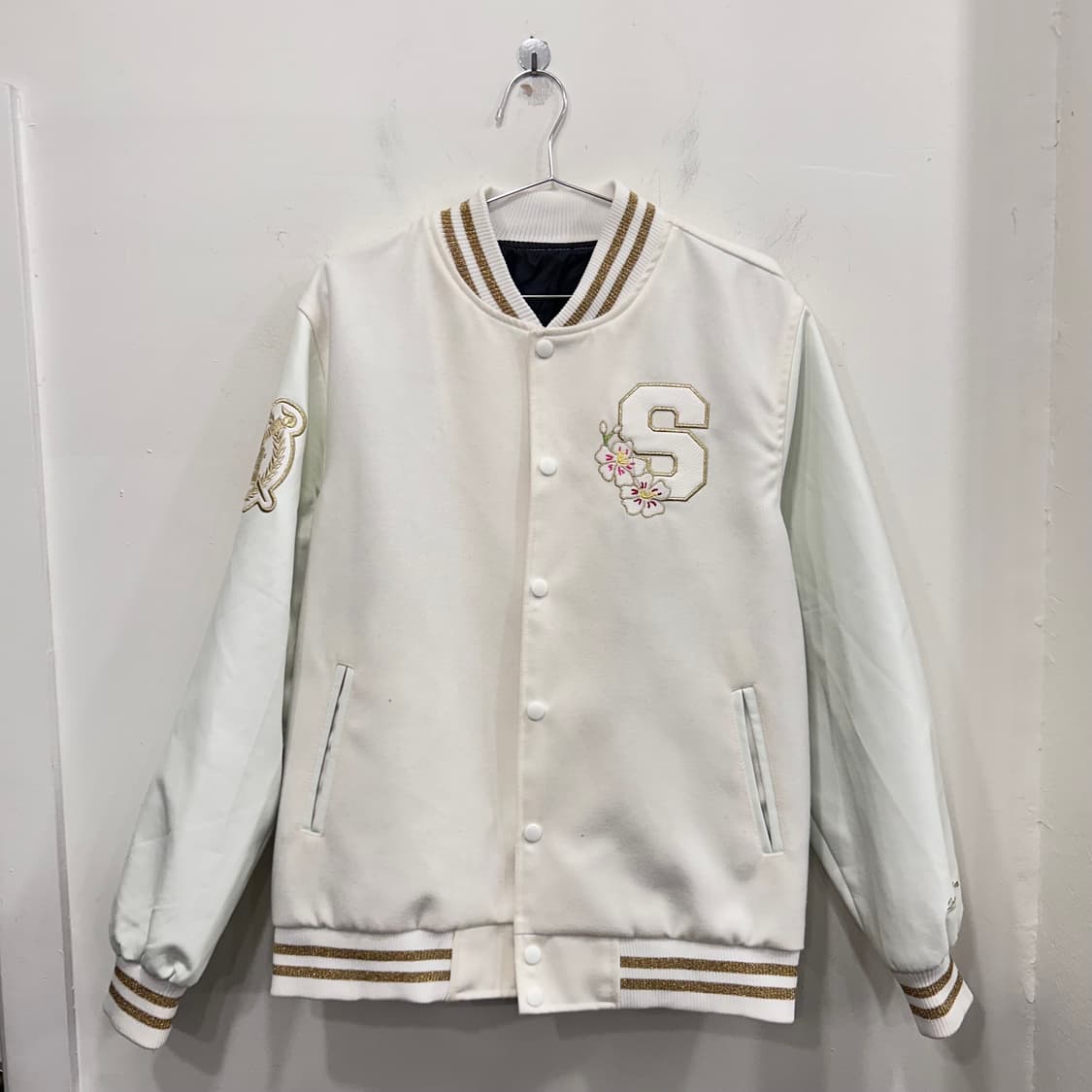 서울대학교 무궁화 자수로고 학잠 바시티자켓 상품이미지2