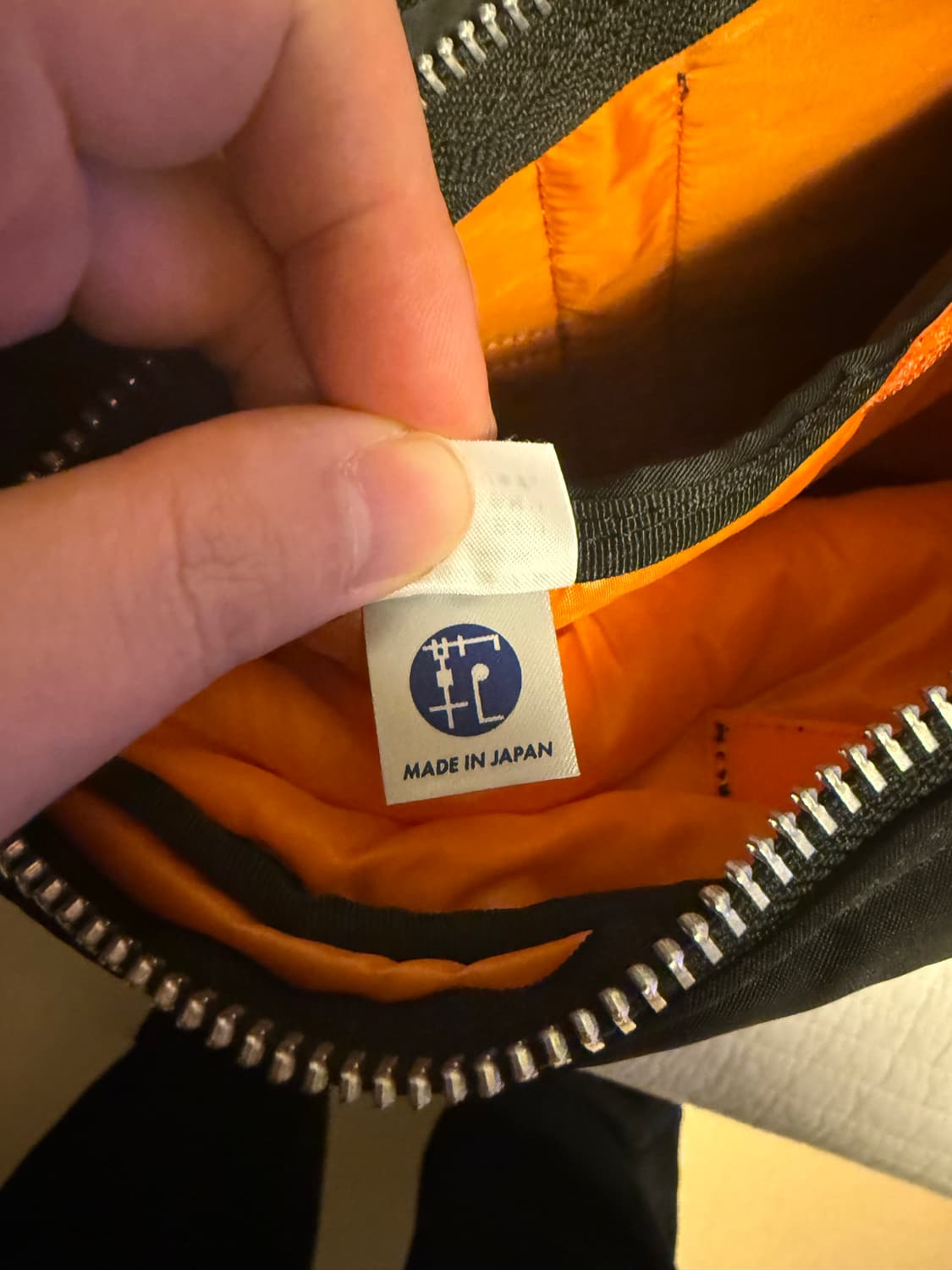 요시다포터 탱커 숄더백 라지 블랙 상품이미지7