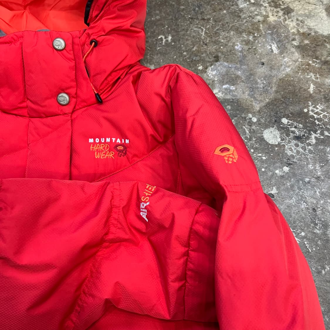 S) 마운틴하드웨어 구스다운 패딩점퍼 상품이미지3