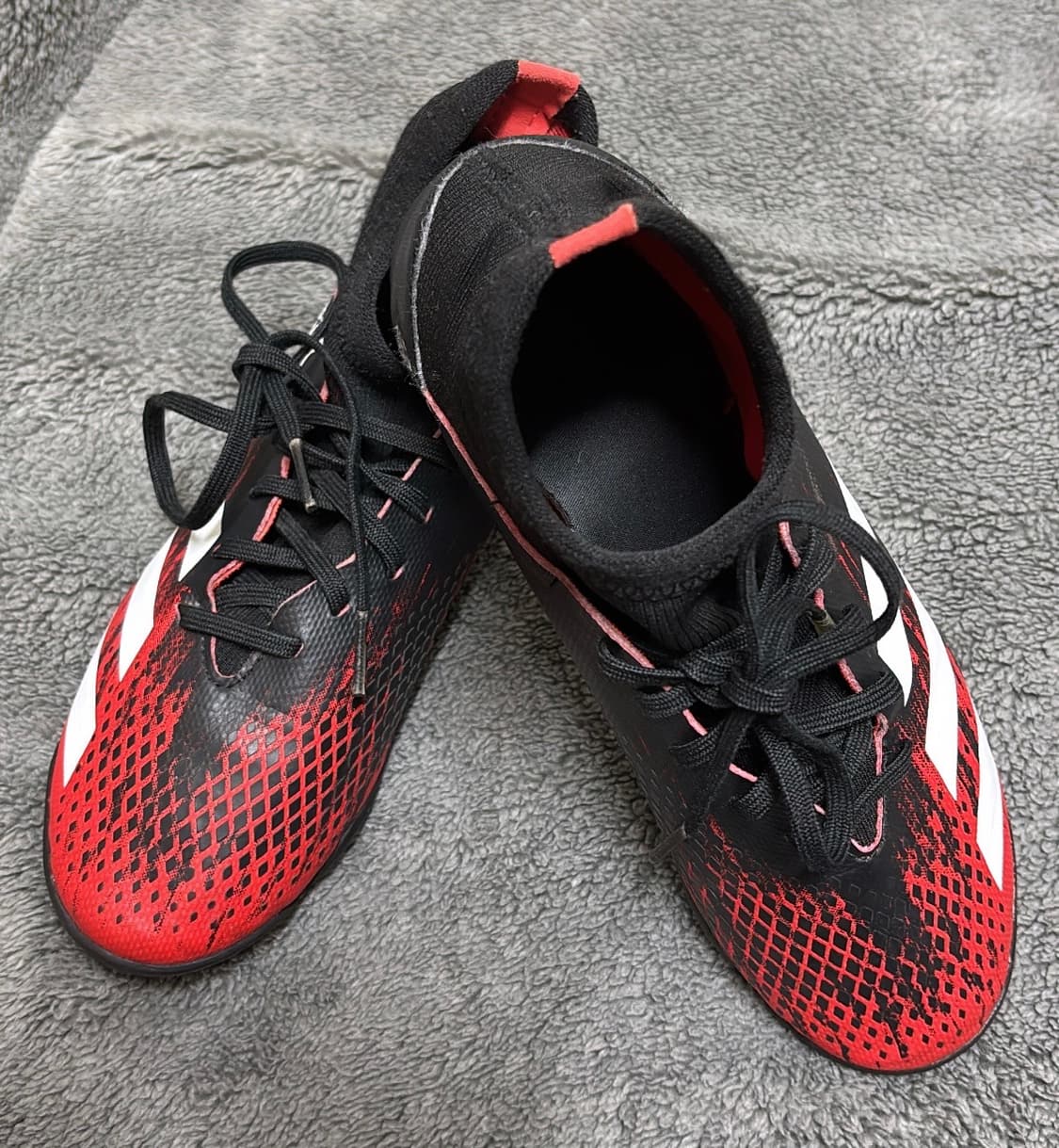 아디다스 프레데터 TF 풋살화  상품이미지2