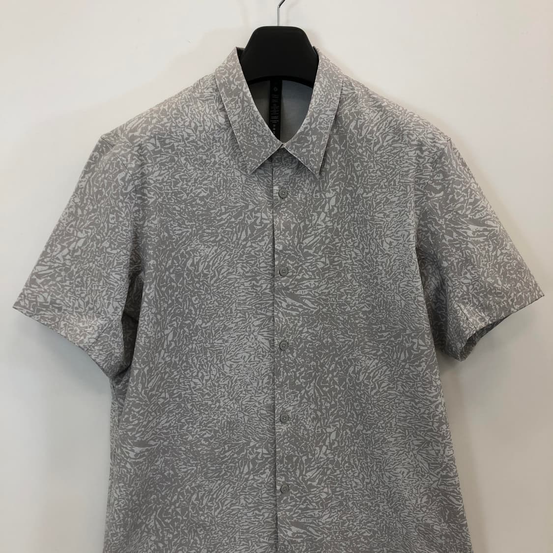 룰루레몬 에어링 이지 숏슬리브셔츠 XL 상품이미지3